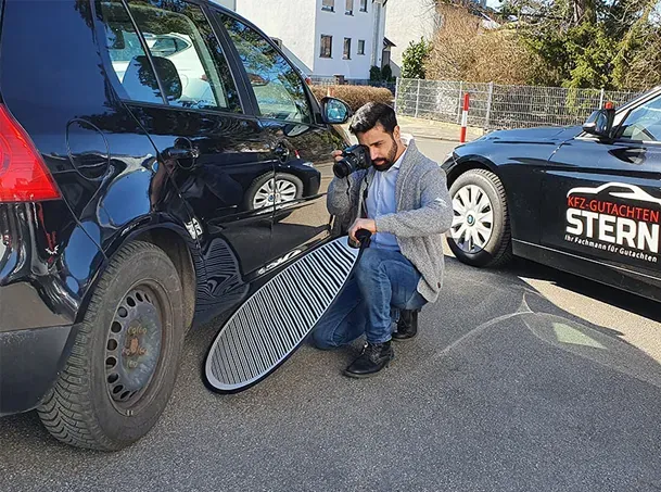 KFZ Gutachter KFZ-Gutachten Lackschichtmessung Lack